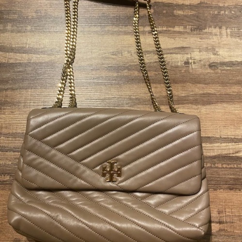 Tory Burch Kira Chevron Convertible Shoulder Bag